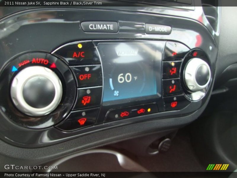 Controls of 2011 Juke SV
