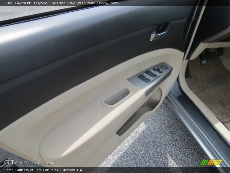 Tideland Gray Green Pearl / Ivory/Brown 2005 Toyota Prius Hybrid