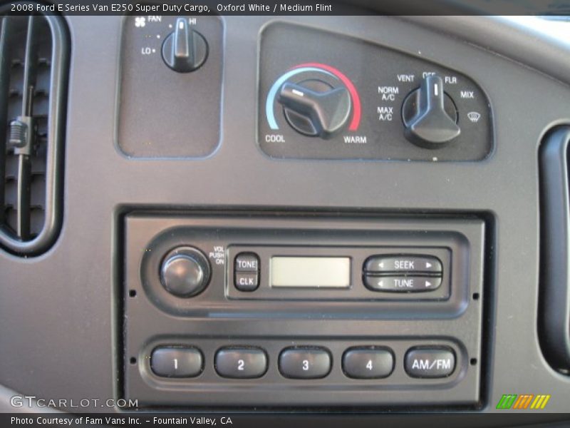 Oxford White / Medium Flint 2008 Ford E Series Van E250 Super Duty Cargo