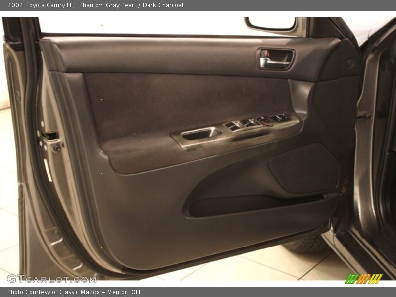 Phantom Gray Pearl / Dark Charcoal 2002 Toyota Camry LE