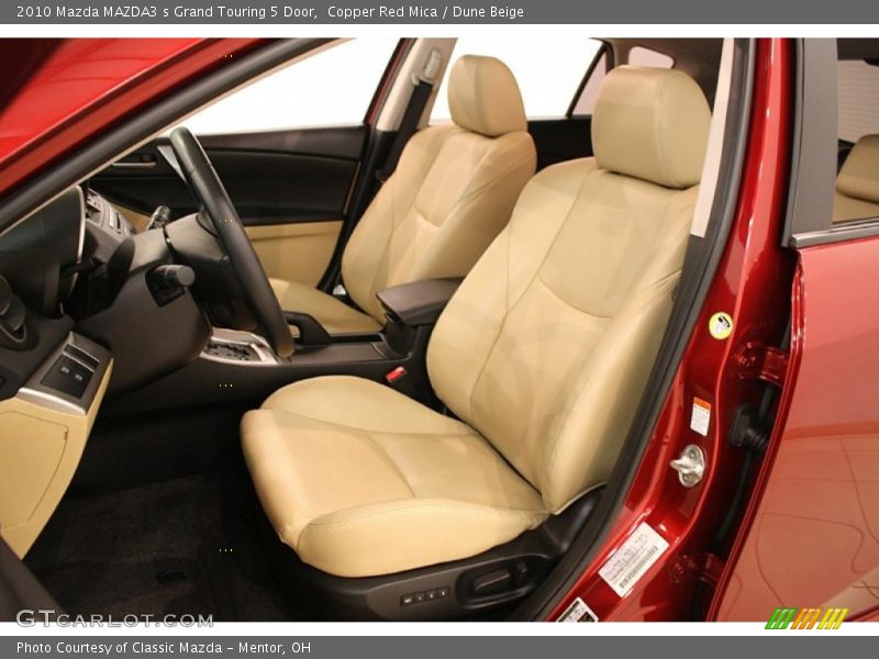 Front Seat of 2010 MAZDA3 s Grand Touring 5 Door