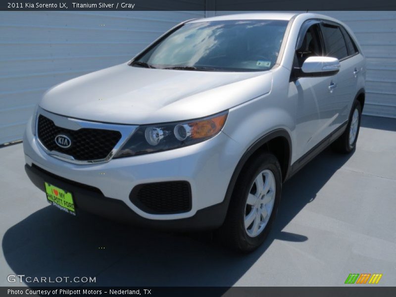 Titanium Silver / Gray 2011 Kia Sorento LX