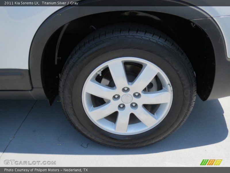 Titanium Silver / Gray 2011 Kia Sorento LX