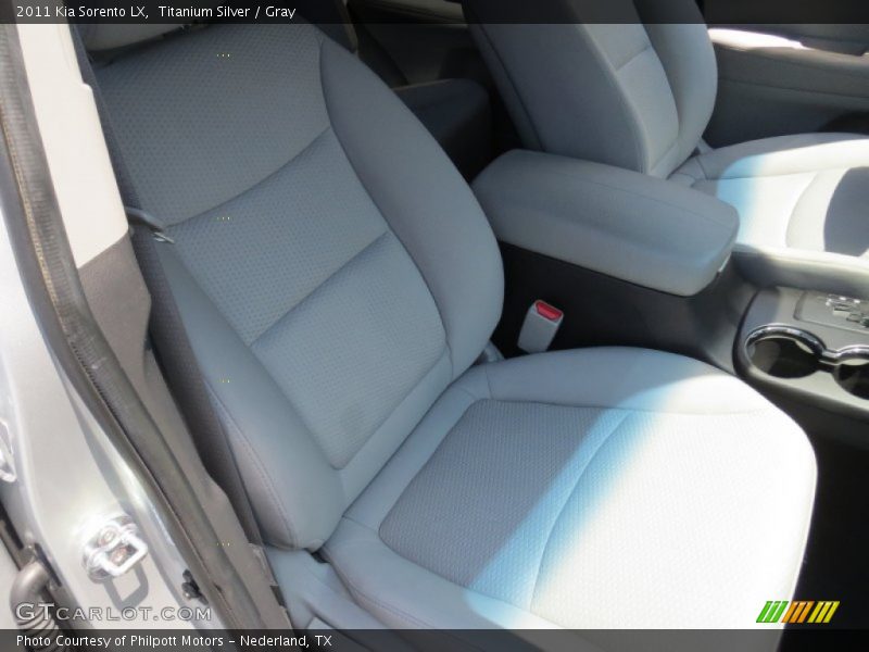 Titanium Silver / Gray 2011 Kia Sorento LX