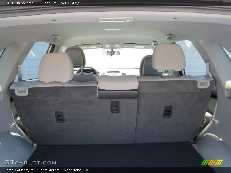 Titanium Silver / Gray 2011 Kia Sorento LX