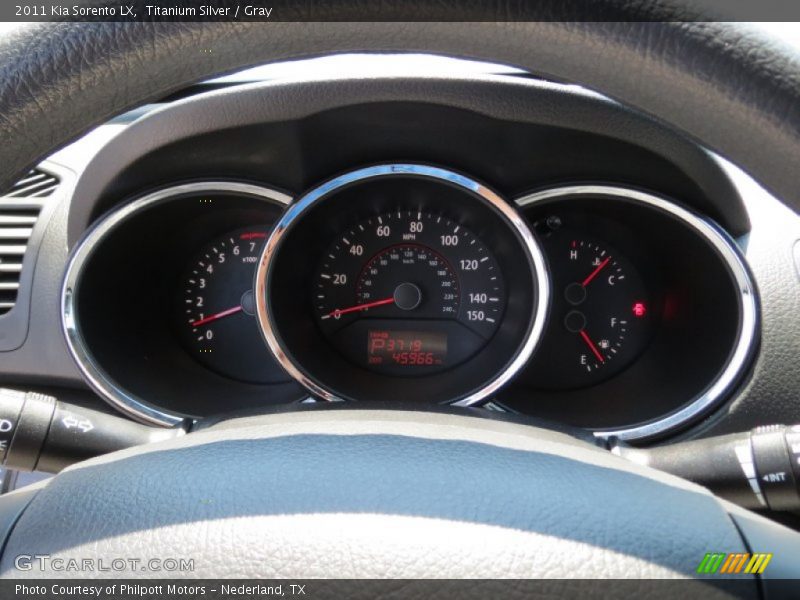 Titanium Silver / Gray 2011 Kia Sorento LX