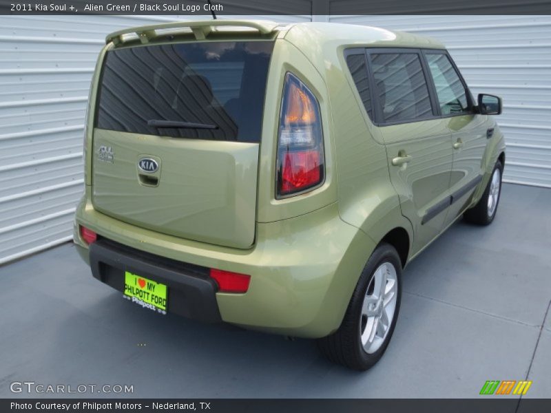 Alien Green / Black Soul Logo Cloth 2011 Kia Soul +