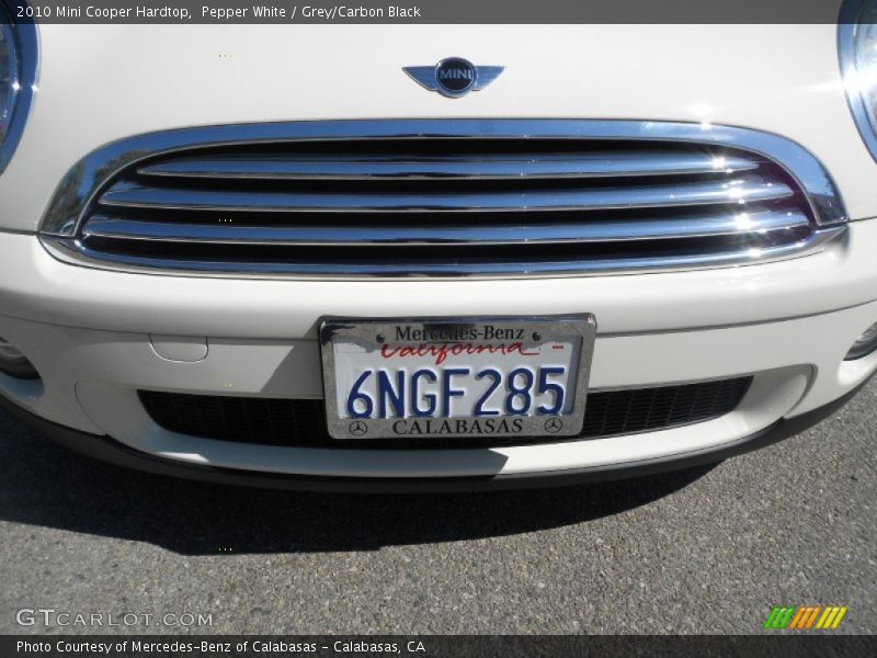 Pepper White / Grey/Carbon Black 2010 Mini Cooper Hardtop