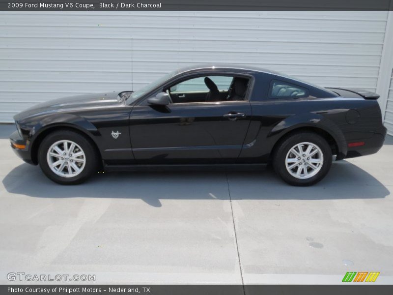 Black / Dark Charcoal 2009 Ford Mustang V6 Coupe
