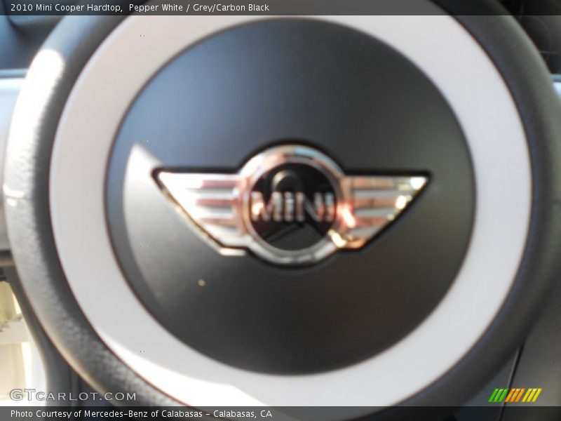 Pepper White / Grey/Carbon Black 2010 Mini Cooper Hardtop