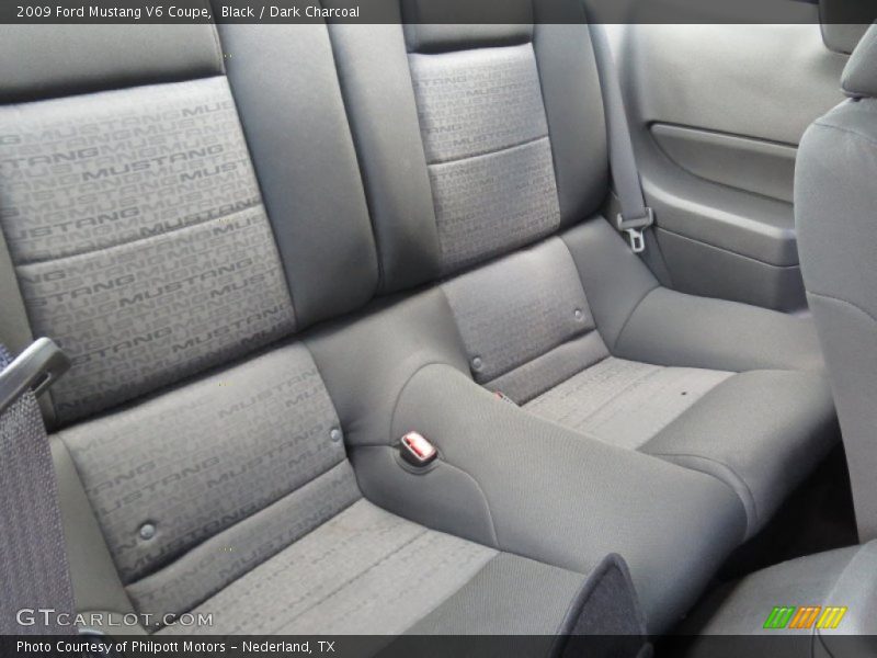 Black / Dark Charcoal 2009 Ford Mustang V6 Coupe