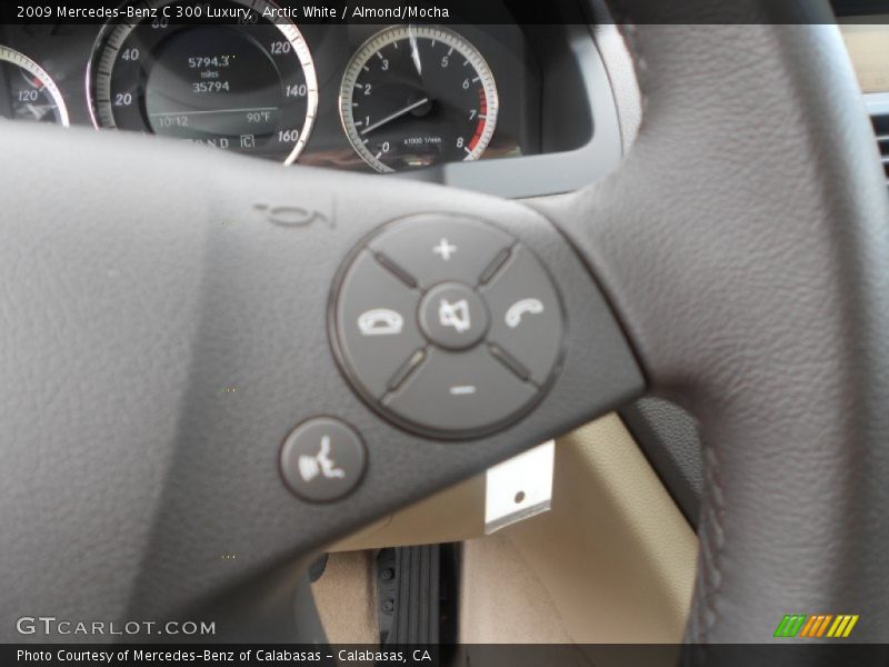 Arctic White / Almond/Mocha 2009 Mercedes-Benz C 300 Luxury