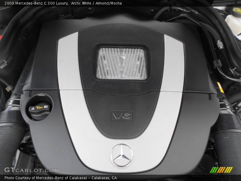 Arctic White / Almond/Mocha 2009 Mercedes-Benz C 300 Luxury