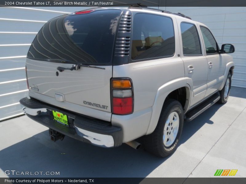 Silver Birch Metallic / Tan/Neutral 2004 Chevrolet Tahoe LT