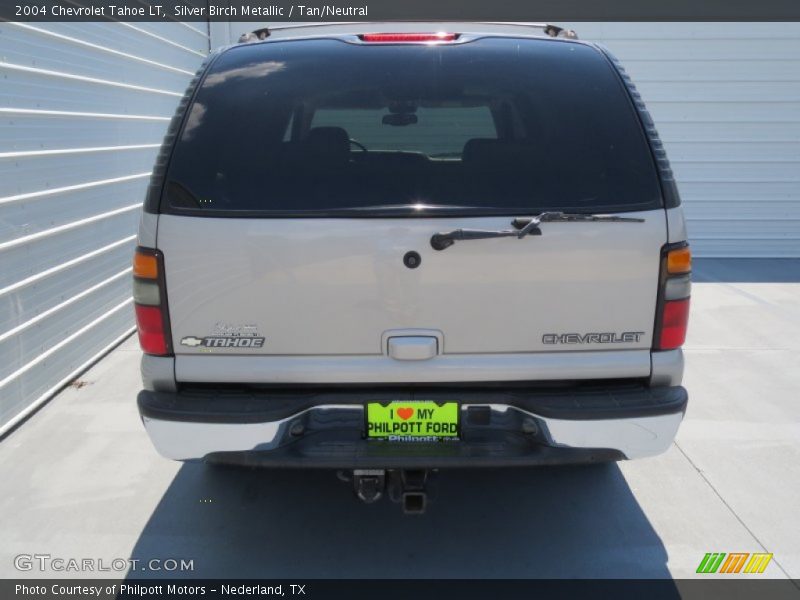 Silver Birch Metallic / Tan/Neutral 2004 Chevrolet Tahoe LT