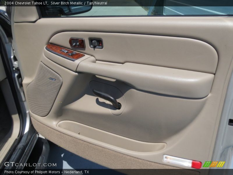 Silver Birch Metallic / Tan/Neutral 2004 Chevrolet Tahoe LT