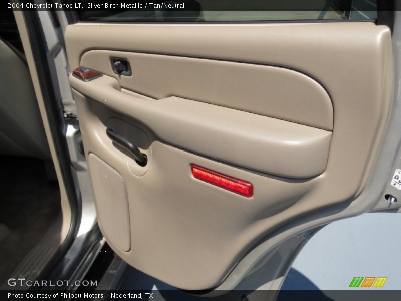 Silver Birch Metallic / Tan/Neutral 2004 Chevrolet Tahoe LT