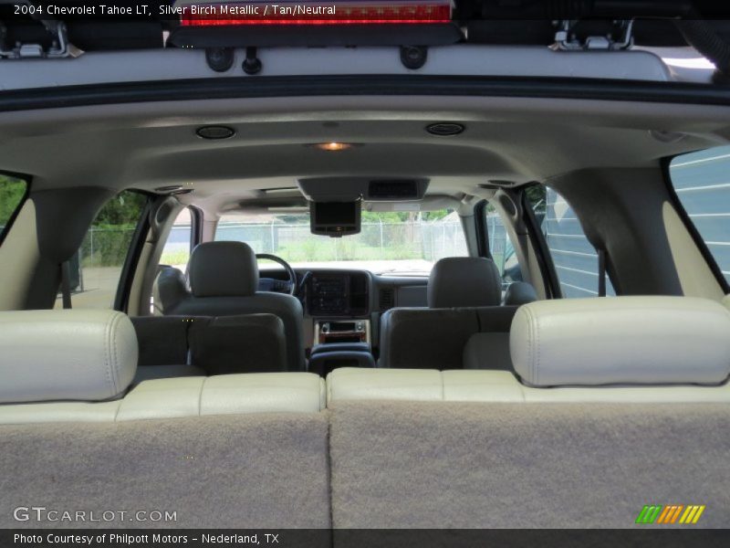 Silver Birch Metallic / Tan/Neutral 2004 Chevrolet Tahoe LT