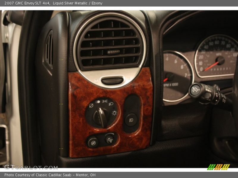 Liquid Silver Metallic / Ebony 2007 GMC Envoy SLT 4x4