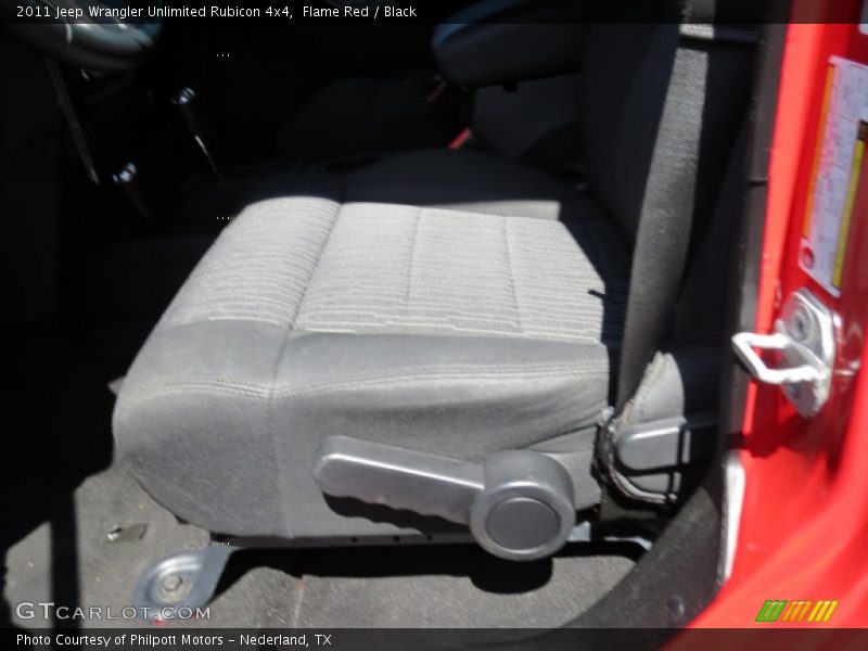 Flame Red / Black 2011 Jeep Wrangler Unlimited Rubicon 4x4