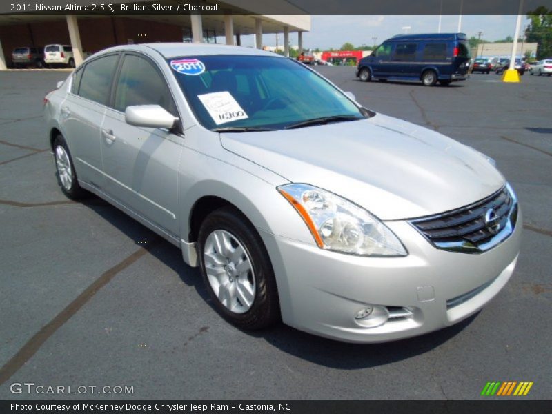 Brilliant Silver / Charcoal 2011 Nissan Altima 2.5 S