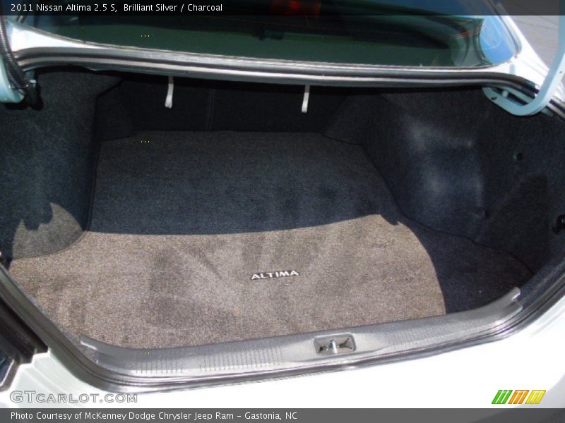 Brilliant Silver / Charcoal 2011 Nissan Altima 2.5 S