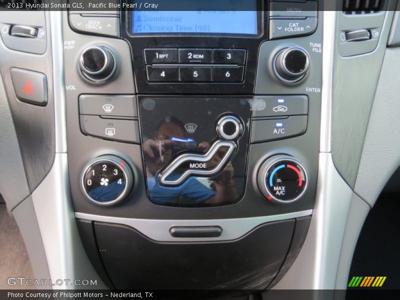 Pacific Blue Pearl / Gray 2013 Hyundai Sonata GLS
