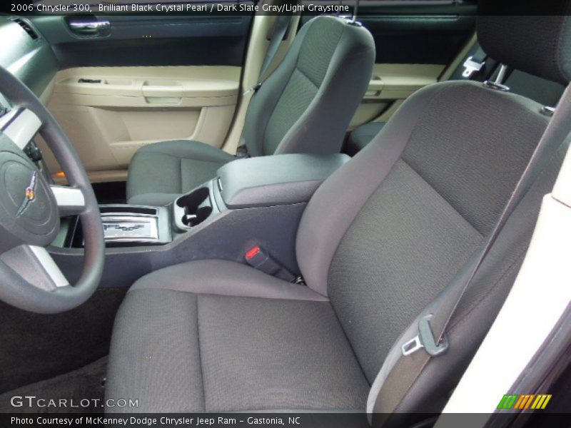 Brilliant Black Crystal Pearl / Dark Slate Gray/Light Graystone 2006 Chrysler 300