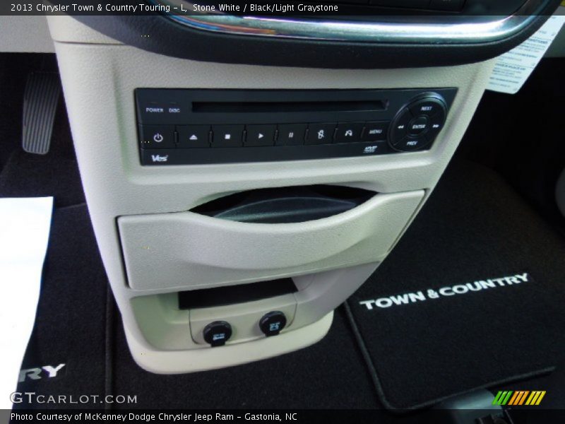 Stone White / Black/Light Graystone 2013 Chrysler Town & Country Touring - L