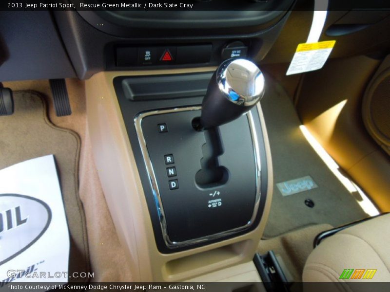 Rescue Green Metallic / Dark Slate Gray 2013 Jeep Patriot Sport