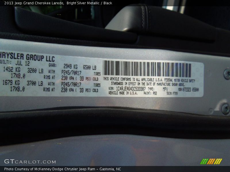 Bright Silver Metallic / Black 2013 Jeep Grand Cherokee Laredo