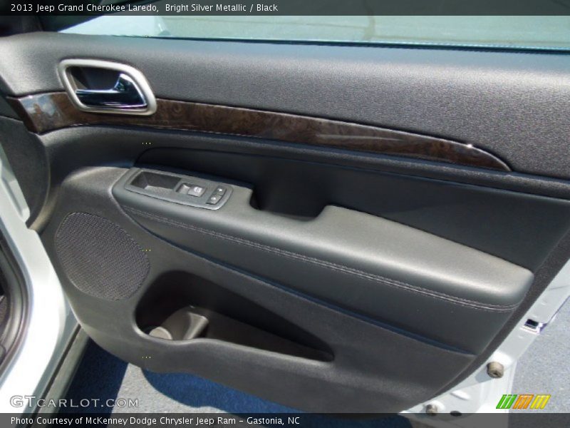 Bright Silver Metallic / Black 2013 Jeep Grand Cherokee Laredo