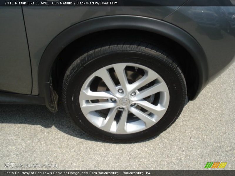Gun Metallic / Black/Red w/Silver Trim 2011 Nissan Juke SL AWD