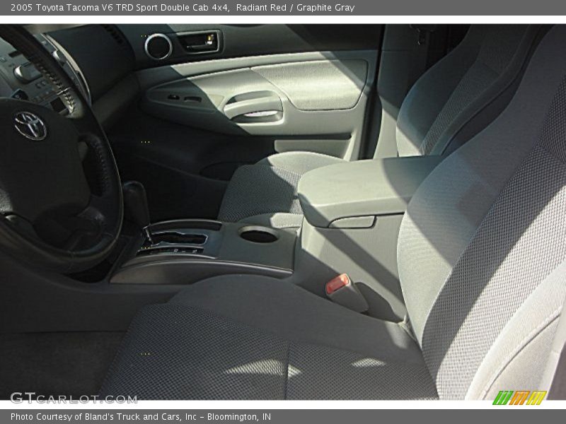 Radiant Red / Graphite Gray 2005 Toyota Tacoma V6 TRD Sport Double Cab 4x4
