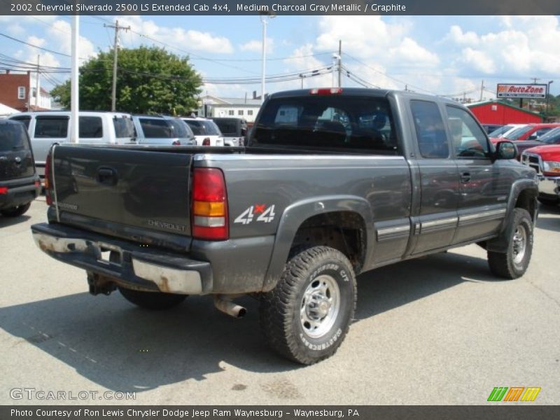 Medium Charcoal Gray Metallic / Graphite 2002 Chevrolet Silverado 2500 LS Extended Cab 4x4
