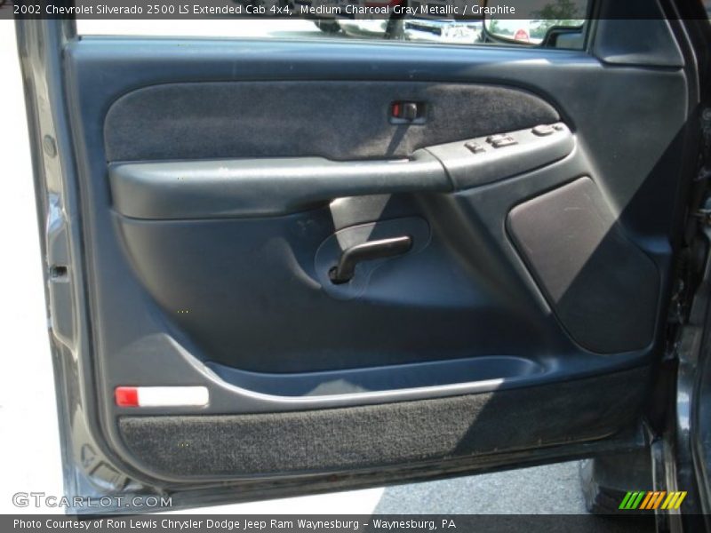 Medium Charcoal Gray Metallic / Graphite 2002 Chevrolet Silverado 2500 LS Extended Cab 4x4