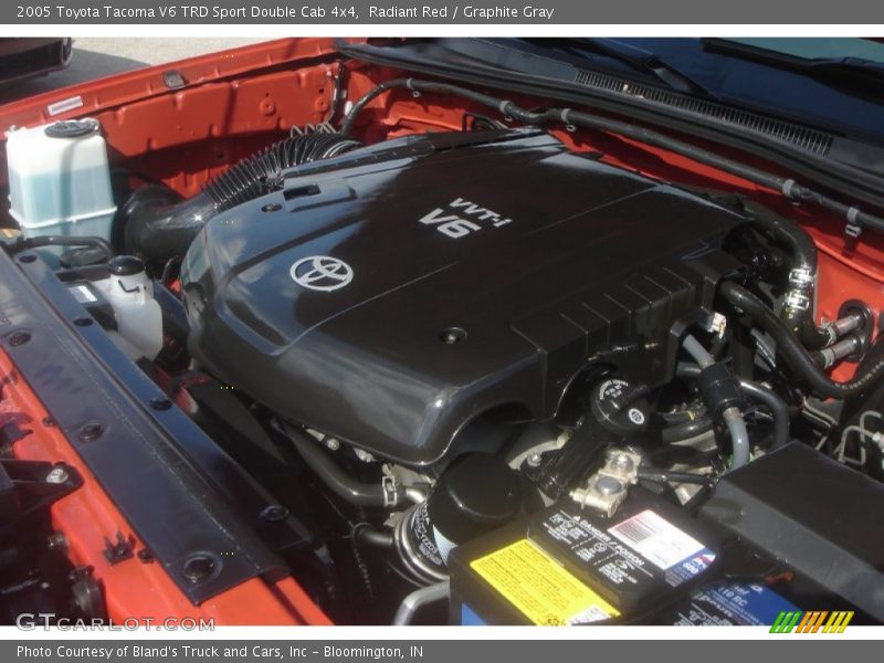 Radiant Red / Graphite Gray 2005 Toyota Tacoma V6 TRD Sport Double Cab 4x4