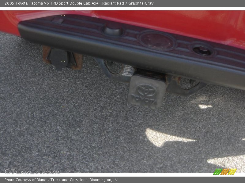 Radiant Red / Graphite Gray 2005 Toyota Tacoma V6 TRD Sport Double Cab 4x4