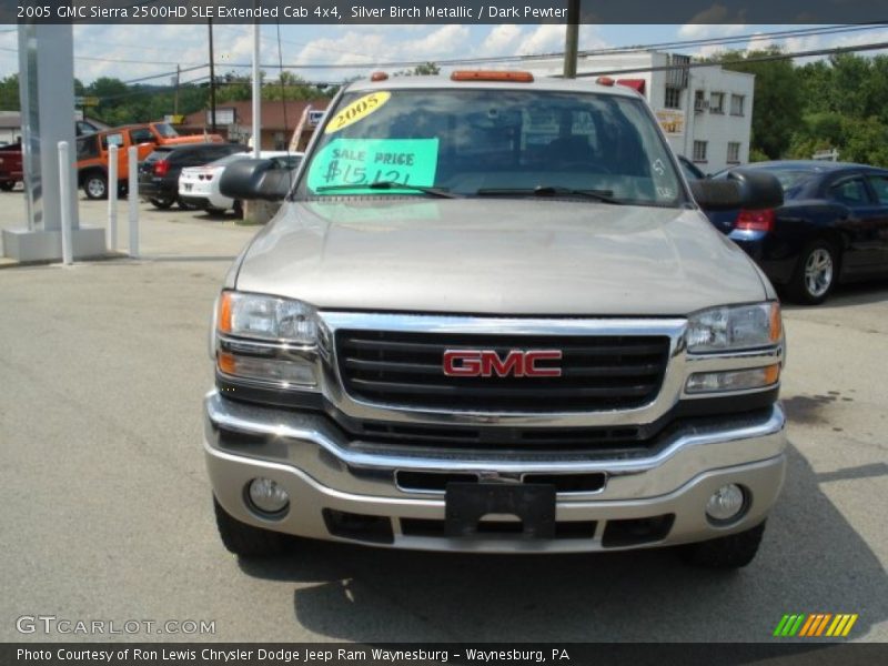 Silver Birch Metallic / Dark Pewter 2005 GMC Sierra 2500HD SLE Extended Cab 4x4