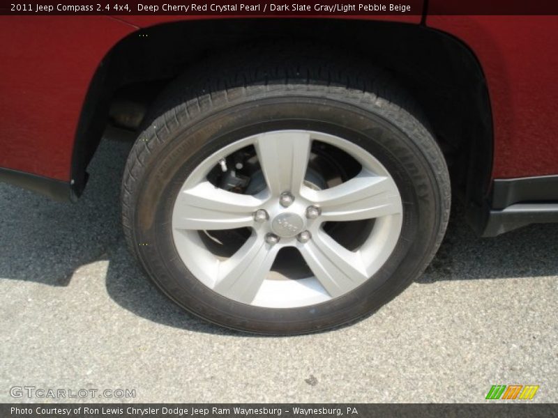 Deep Cherry Red Crystal Pearl / Dark Slate Gray/Light Pebble Beige 2011 Jeep Compass 2.4 4x4