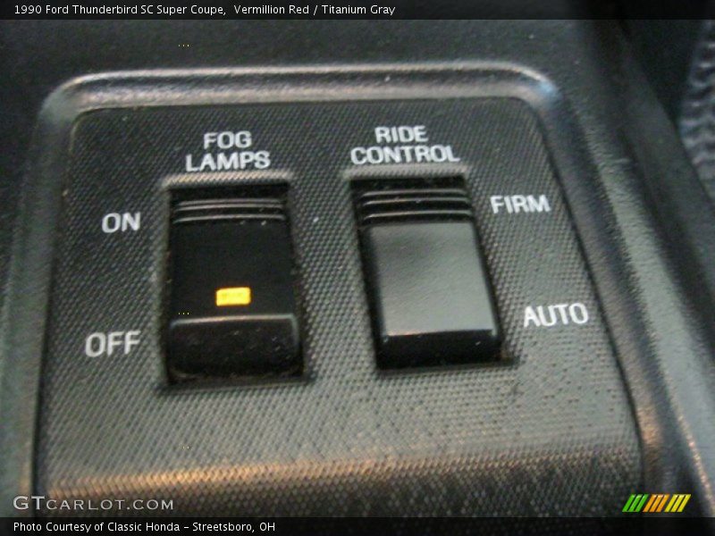 Controls of 1990 Thunderbird SC Super Coupe