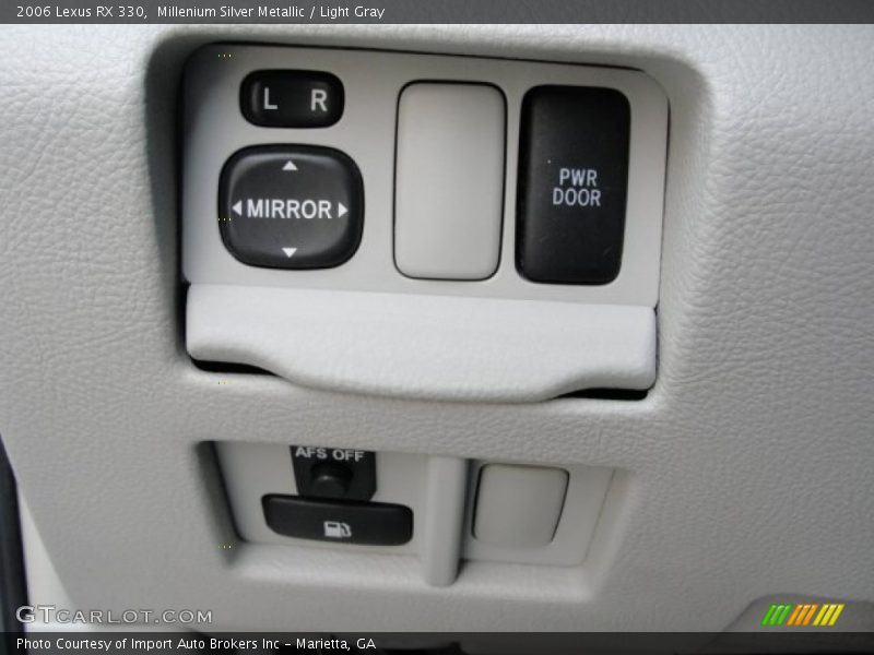 Millenium Silver Metallic / Light Gray 2006 Lexus RX 330