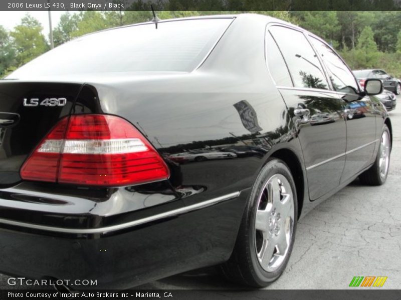 Black Onyx / Black 2006 Lexus LS 430