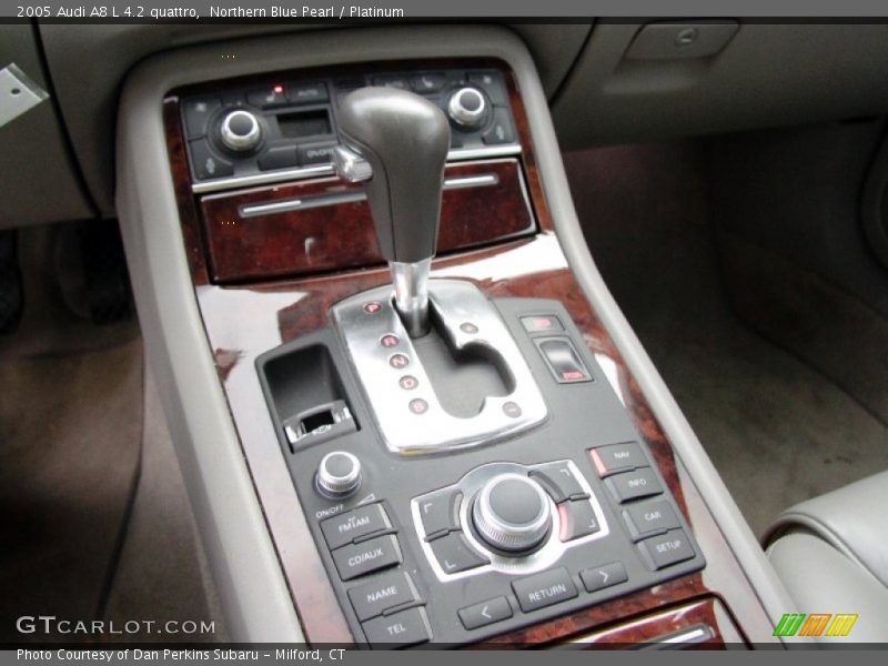 Northern Blue Pearl / Platinum 2005 Audi A8 L 4.2 quattro