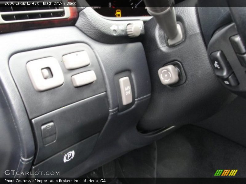 Black Onyx / Black 2006 Lexus LS 430