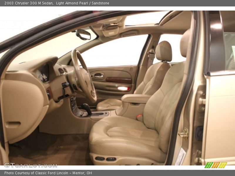  2003 300 M Sedan Sandstone Interior