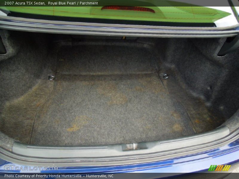  2007 TSX Sedan Trunk