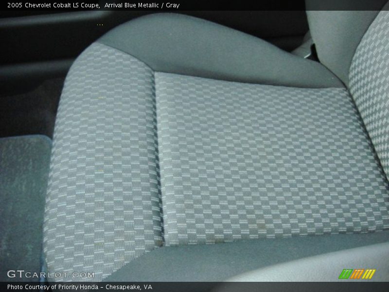Arrival Blue Metallic / Gray 2005 Chevrolet Cobalt LS Coupe