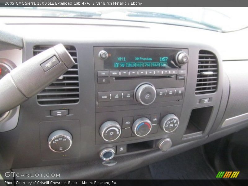 Controls of 2009 Sierra 1500 SLE Extended Cab 4x4