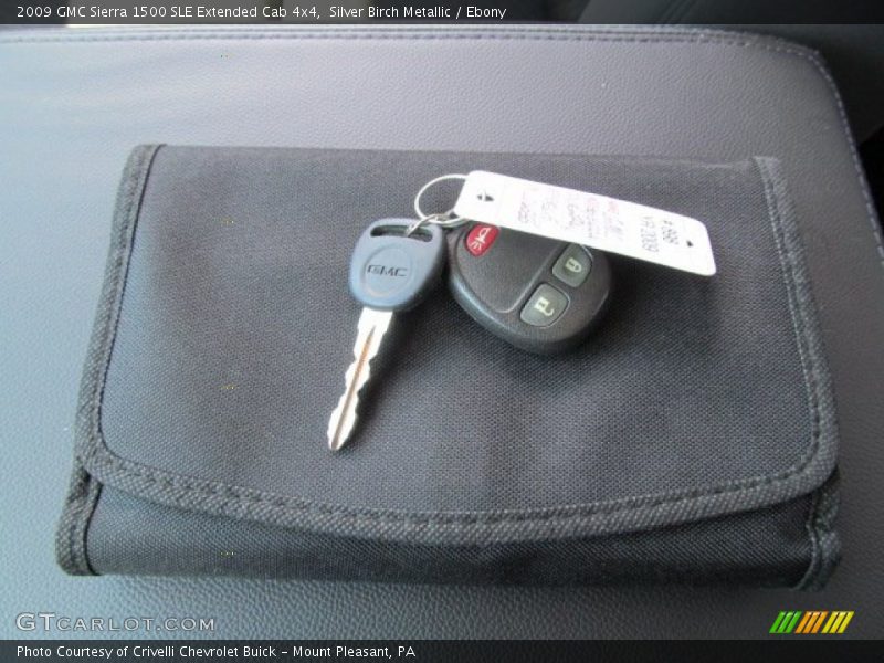 Keys of 2009 Sierra 1500 SLE Extended Cab 4x4